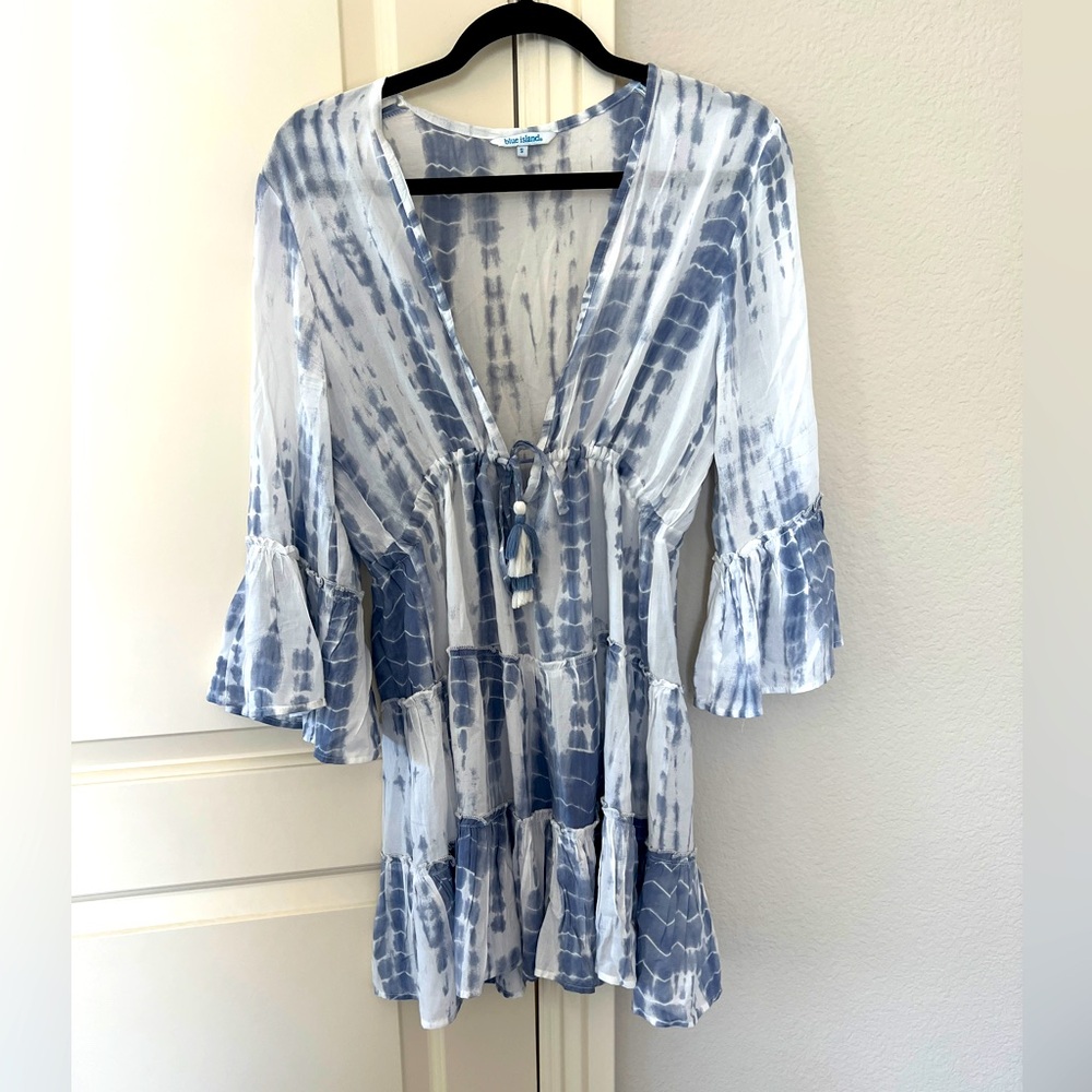 Blue island blue & white tie dye cover up or dress . Like new! 💙🤍